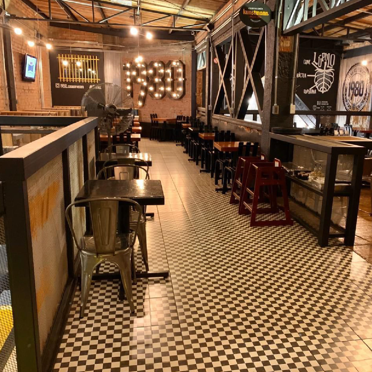 Piwke Patagonia Proyectos Corporativos 1980 galería_Mesa de trabajo 1 copia 3